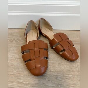 Isaac Mizrahi Women’s Tan Woven Flats Size 6.5